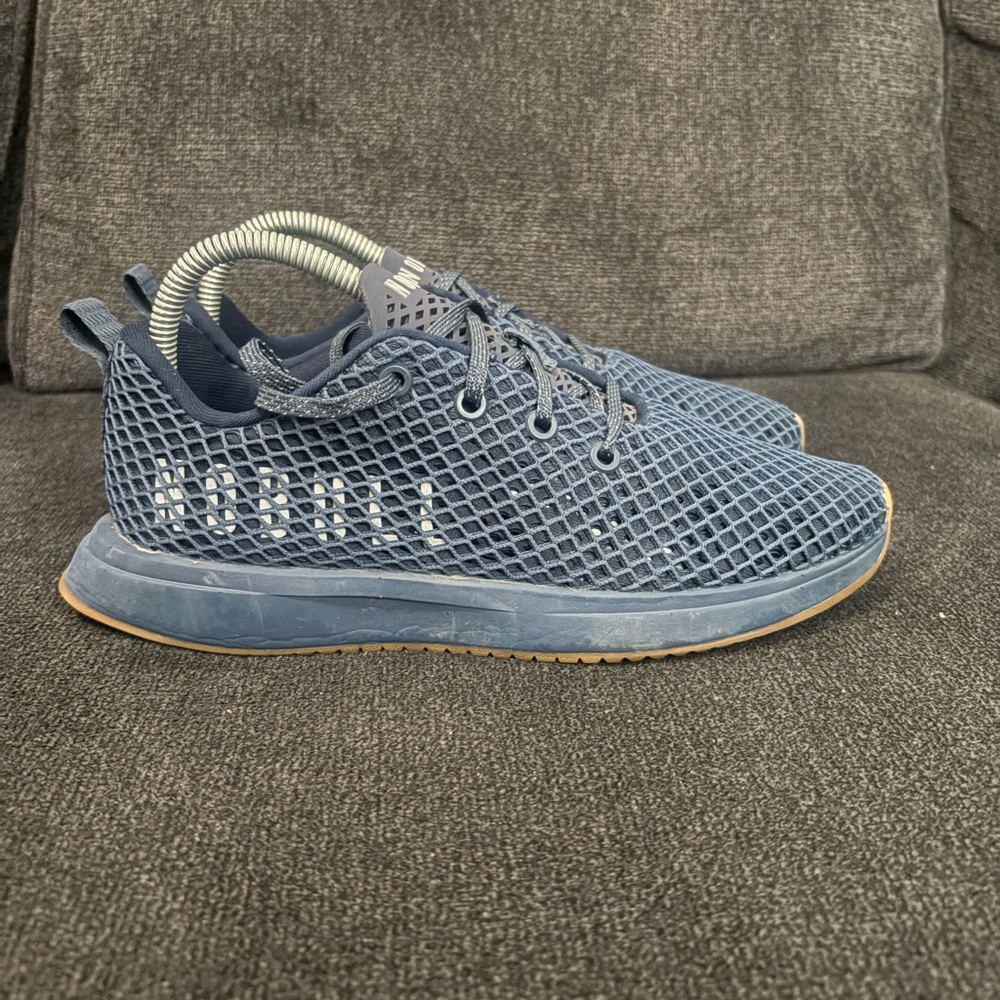 Nobull Mesh Runners Blue Unisex Sneakers Men 7 Women’s 8.5